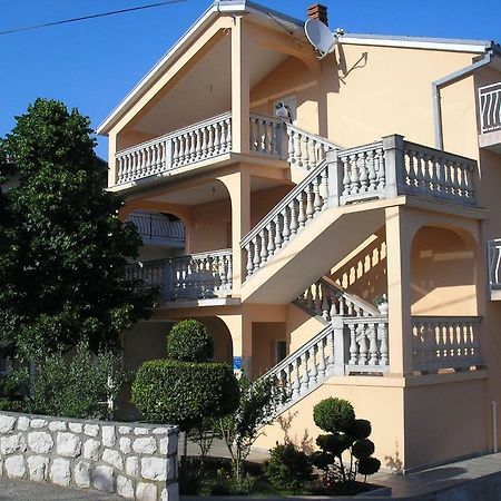 Apartment Sara Новий Винодольський Екстер'єр фото