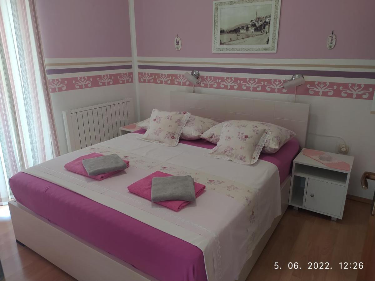 Apartment Sara Новий Винодольський Екстер'єр фото