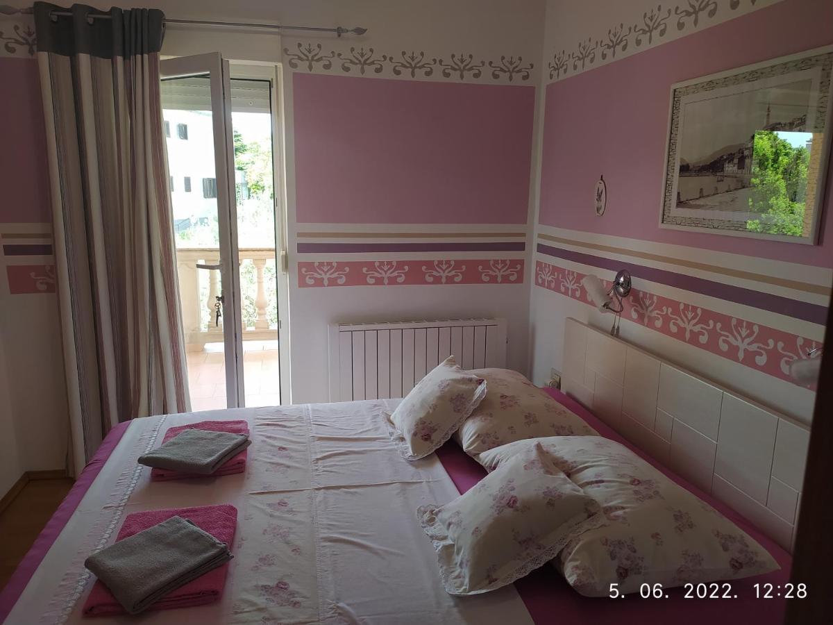 Apartment Sara Новий Винодольський Екстер'єр фото